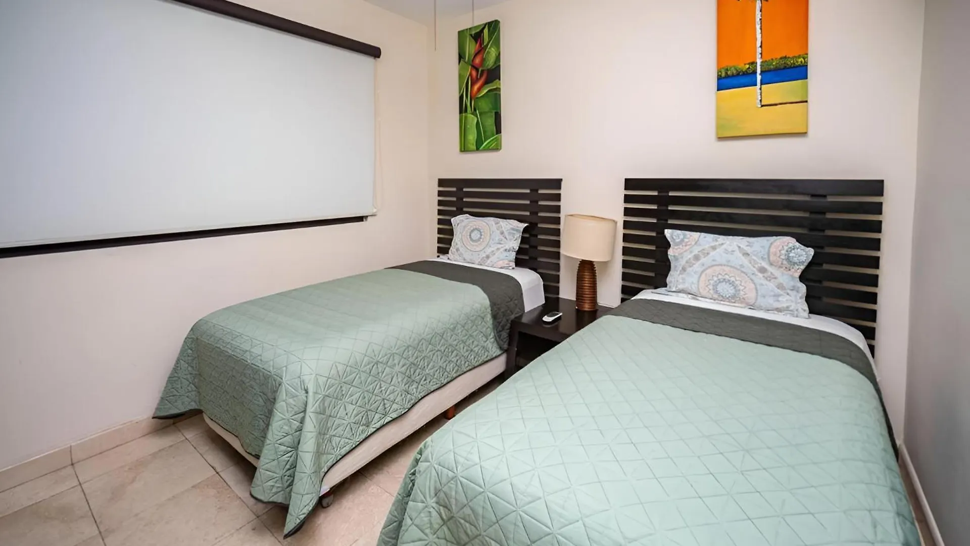 Apartamento 205 C: Centrally Located Apto. With Ocean View Playa del Carmen
